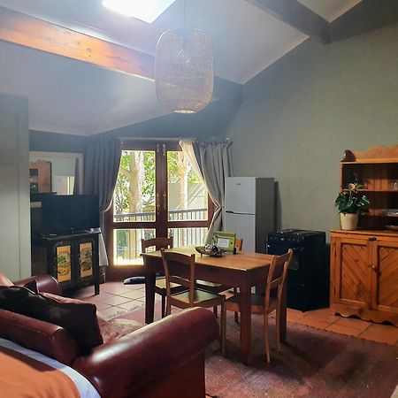 פרטוריה Waterhouse Guest Lodge - Indus Street חדר תמונה